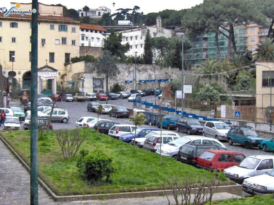 Tra Il Bosco E L'Orto Apartment Napoli Bagian luar foto